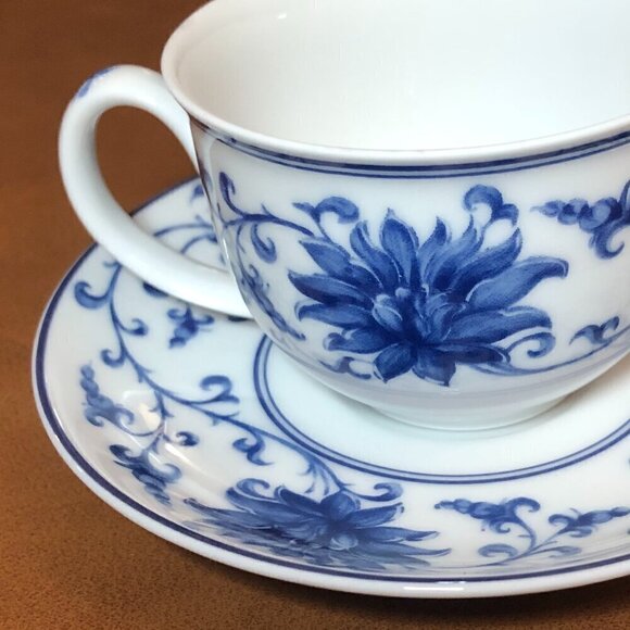 Vista Alegre Flat Demitasse Cup & Saucer Set Lapis Blue/White - Picture 4 of 13